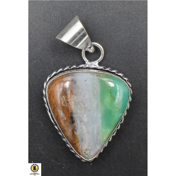 #11-NATURAL CHRYSOPRASE PENDANT