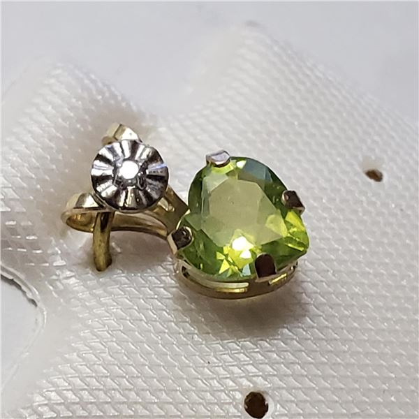 JP892-102 10K  PERIDOT PENDANT