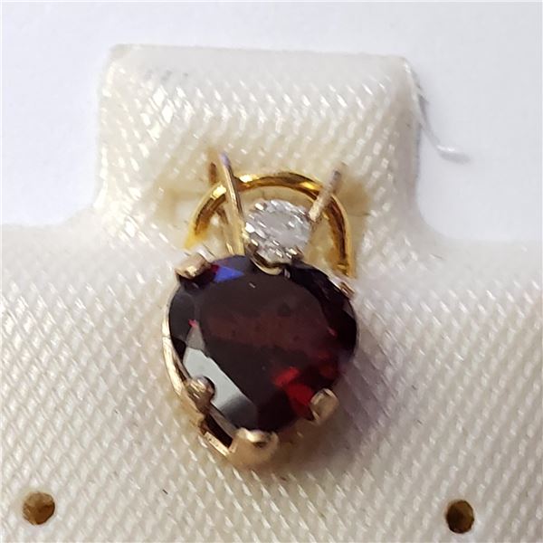 JP892-126 10K  GARNET DIAMOND(0.04CT) PENDANT