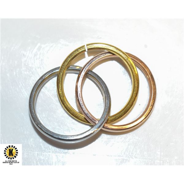 NEW SIZE 4 TRIPLE LOOP RING