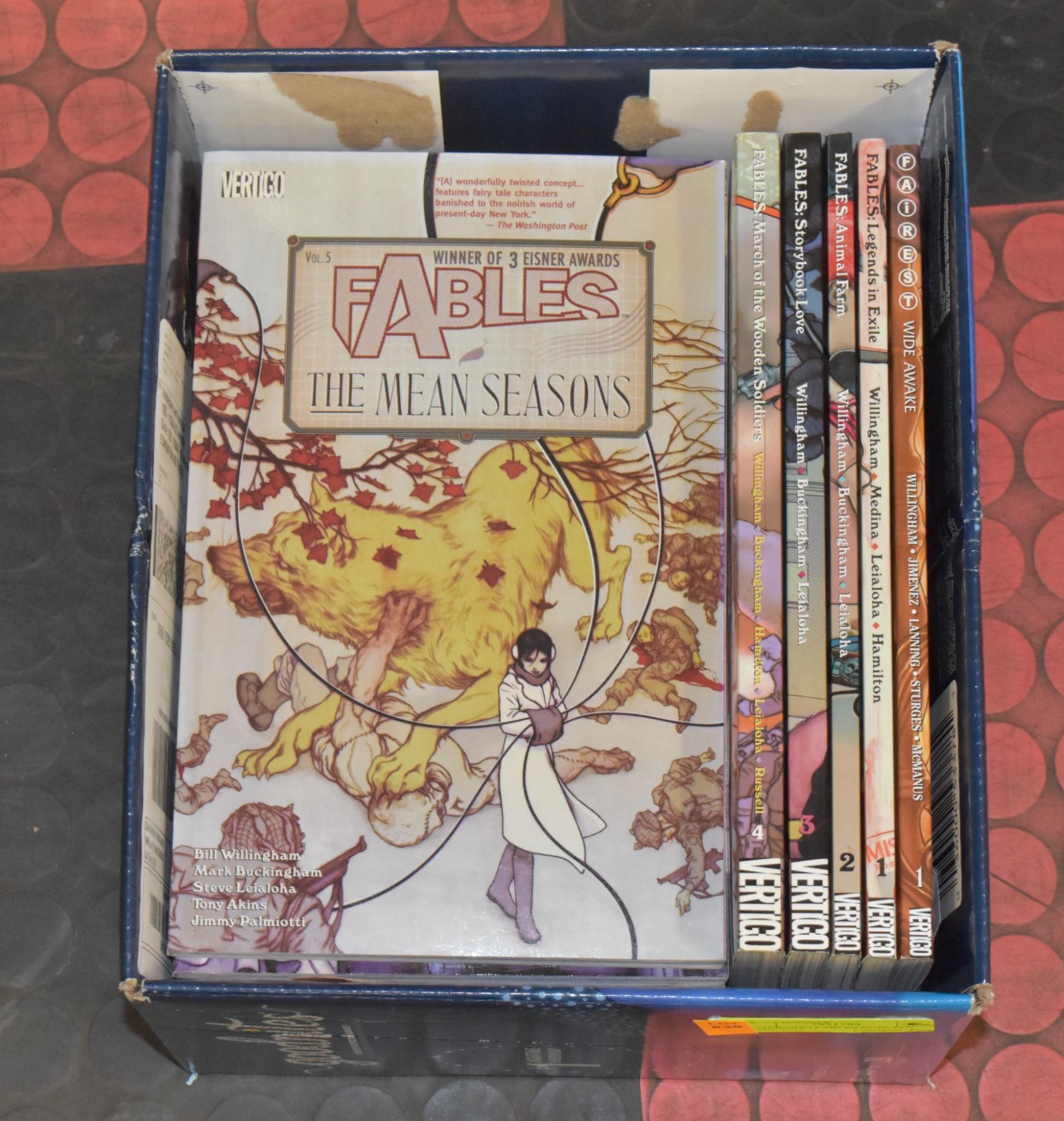 DC/VERTIGO FABLES #1-16 TPB COMIC LOT