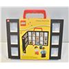 Image 1 : LEGO TOYSRUS EXCLUSIVE MINIFIG COLLECTOR'S BOX