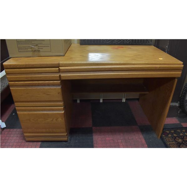 OAK FRONT DESK
