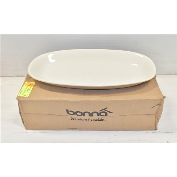 CASE OF EIGHT 13" PORCELAIN PLATES