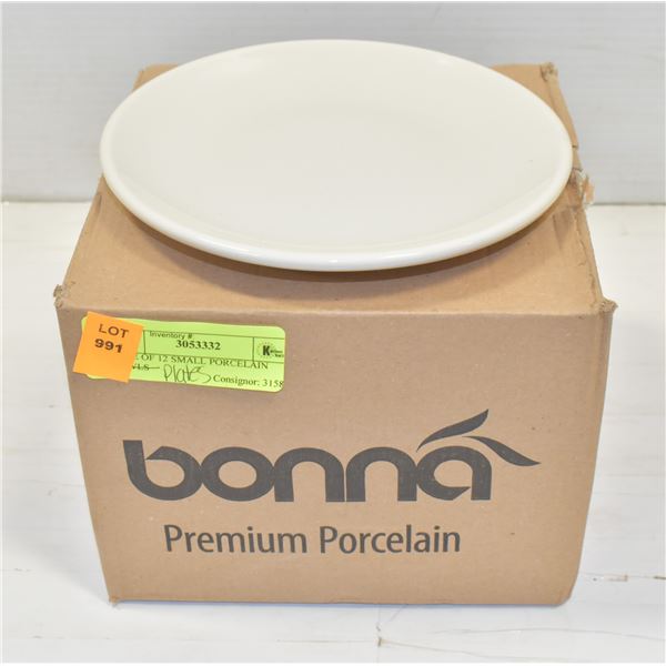 CASE OF 12 SMALL PORCELAIN PLATES