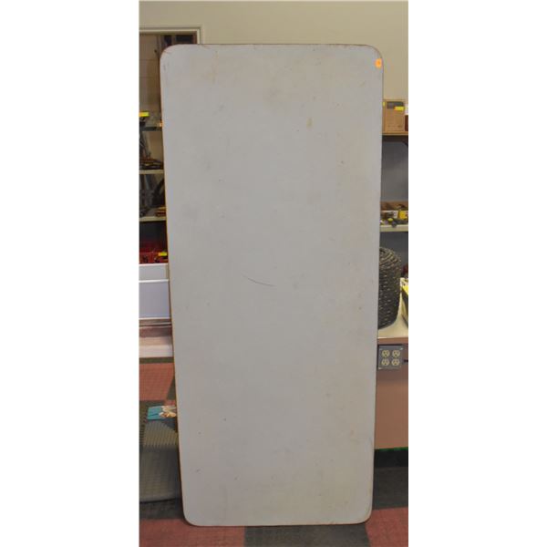 6FT FOLDING TABLE