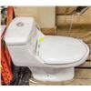 Image 1 : NEW BIANCO DUAL FLUSH WHITE PORCELAIN TOILET