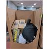 Image 1 : PALLET OF AMAZON STORE RETURNS