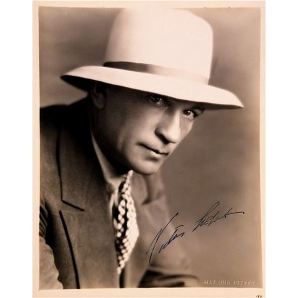 Victor McLaglen signed portrait photo