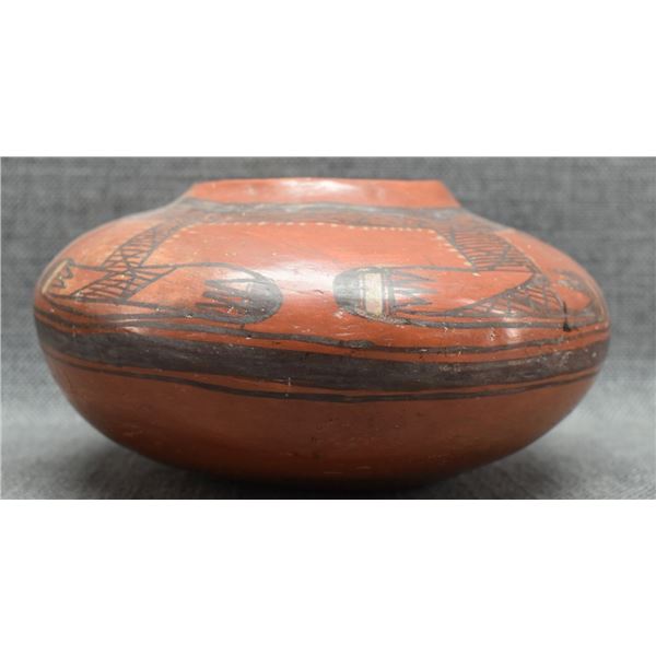 HOPI INDIAN POTTERY JAR