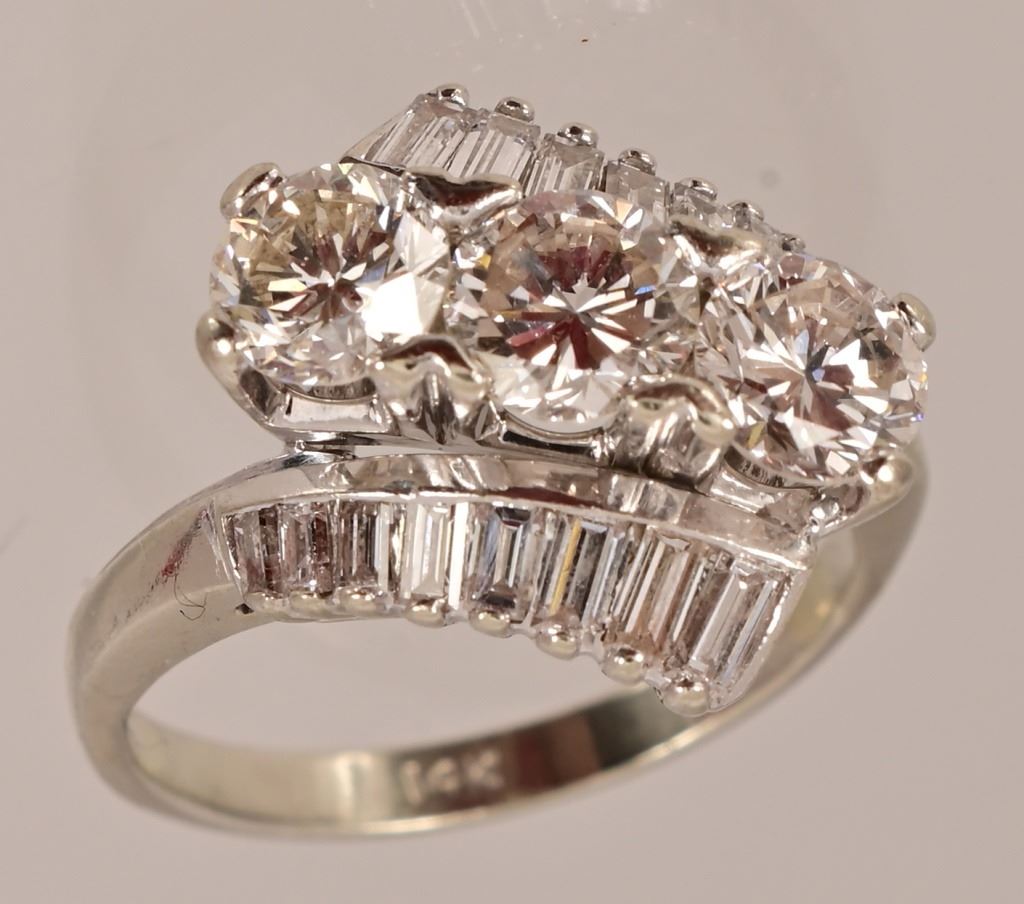 Ladies 14kt. White Gold Diamond Ring