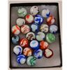 Image 4 : Collection of (85) Marbles