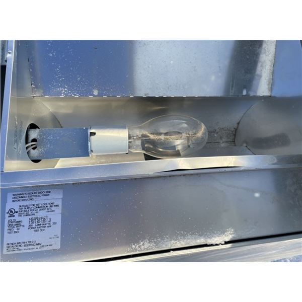 Overhead lights - street lights , beta lighting 1127