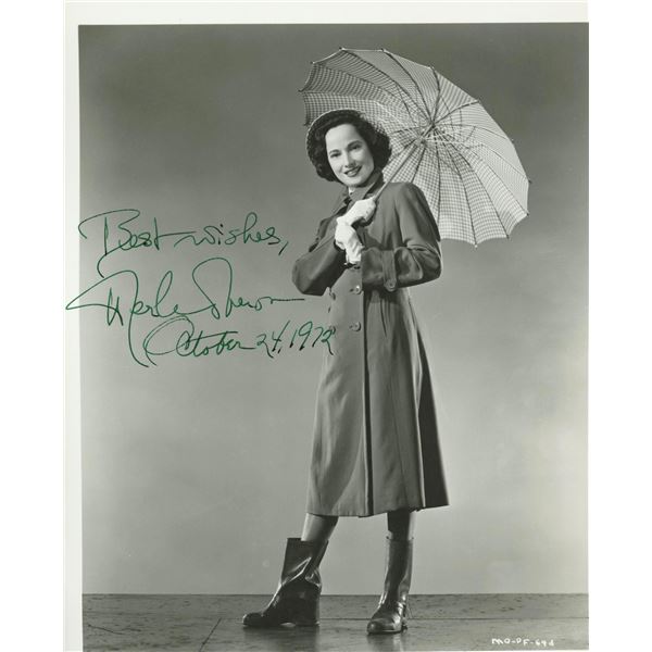 Merle Oberon signed photo