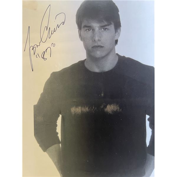 Tom Cruise signed photo. GFA authenticated