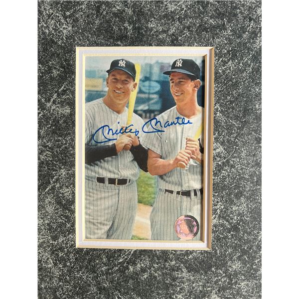Mickey Mantle signed photo. GFA authenticated