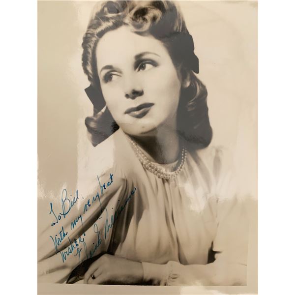 Elaine Williams signed photo