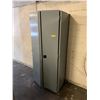 Image 1 : 4 tier heavy-duty metal storage cabinet - approx. 37 1/2in wide x 26in depth x 88in height (CONTENTS