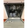 Image 3 : Frigidaire dishwasher