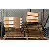 Image 2 : Pallets of foldable Cardboard Can trays