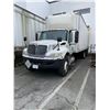 Image 1 : 2013 International 4300 DuraStar 5 tonne Truck w/powered tailgate & 20ft. Box - 152,405 km