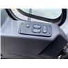 Image 7 : 2013 International 4300 DuraStar 5 tonne Truck w/powered tailgate & 20ft. Box - 152,405 km