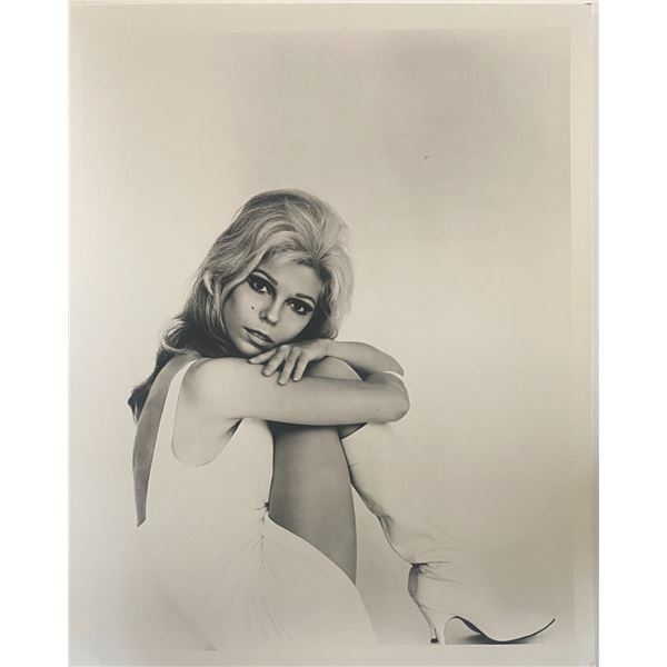 Nancy Sinatra vintage photo