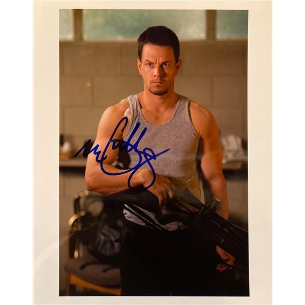 Shooter Mark Wahlberg signed movie photo