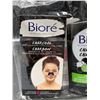 Image 2 : Biore Charcoal Pore Strips and Deep Pore Cleanser (200ml)
