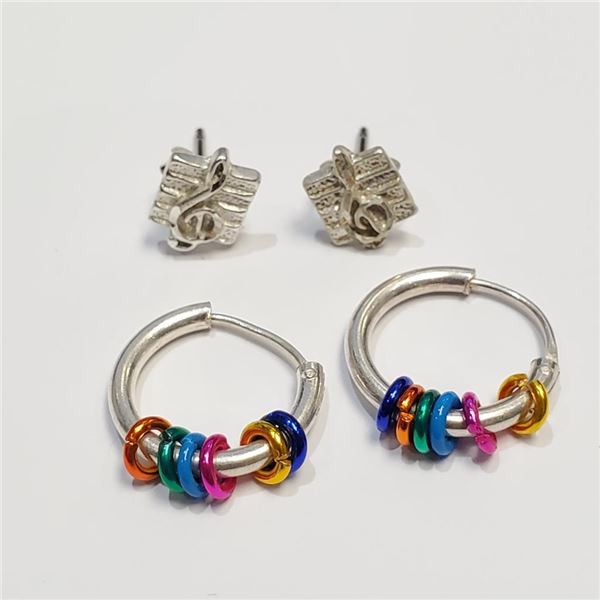 Silver Set Of Two Earrings (~Size 0) (~length 0 inches), Suggested Retail Value $50