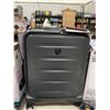 Image 1 : Heys Lightweight Spinner Luggage Color Pewter 21" Style Hatch