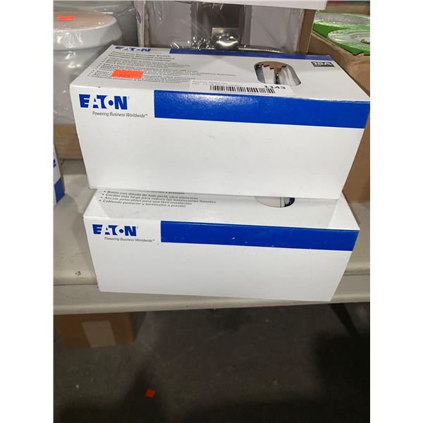 Eaton 7501W-C Single Pole Decorator Switch White 15A -120/277V/AC/c.a 10per box LOT of 2
