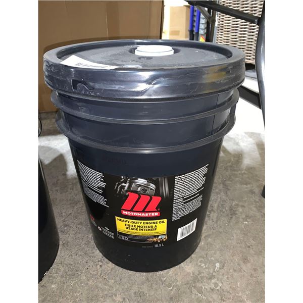 MotoMaster Heavy - Duty Engine Oil SAE30 for commercial, industrial & tractor diesel engines 18.9L