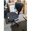 Image 2 : Rolling Office Chair