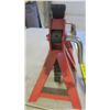 Image 3 : 2 2 Ton Jack Stands