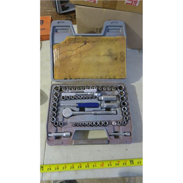 Mastercraft Tool Set