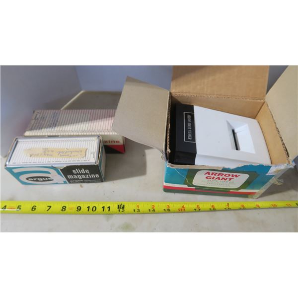 Arrow Giant Slide Viewer and 2 Slide Magazines