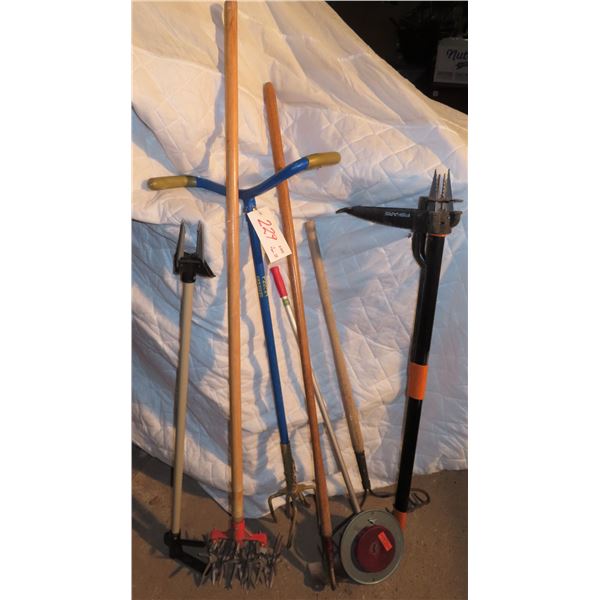 Lot of Gardening tools