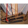 Image 2 : Lot of Cleaning tools (brooms, squeegee, shovel)