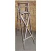 Image 3 : Wooden Folding Ladder (5.6ft high)