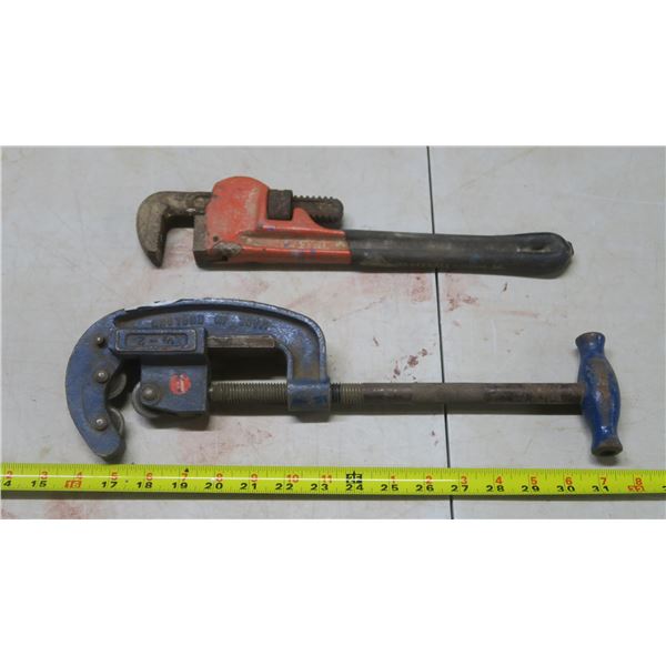 2 1/2" Pipe/Tube Cutter & 14" Pipe Wrench