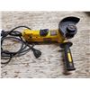 Image 2 : Dewalt grinder (powers on)