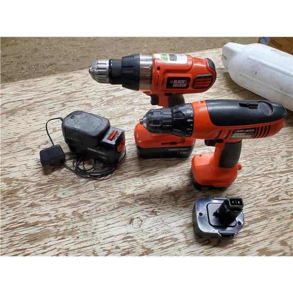 Black & Decker 12v + 18v drill (see description for details)