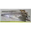 Image 1 : 3 Carpentry Saw w/ Wood Handles - Vintage/Antique