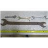 Image 1 : 4 Wrenches