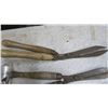 Image 5 : 3 Garden Shears, Trowel and Garden Rake