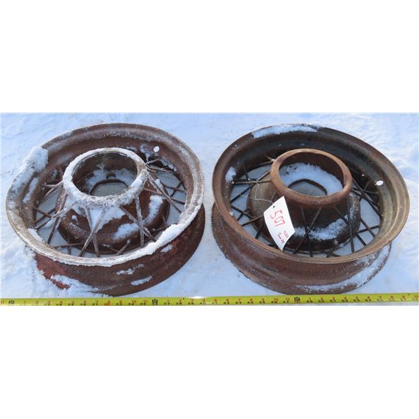 2 Antique wheel rims (17.5" diameter)