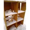 Image 3 : 2 wood cupboards 48X68X16