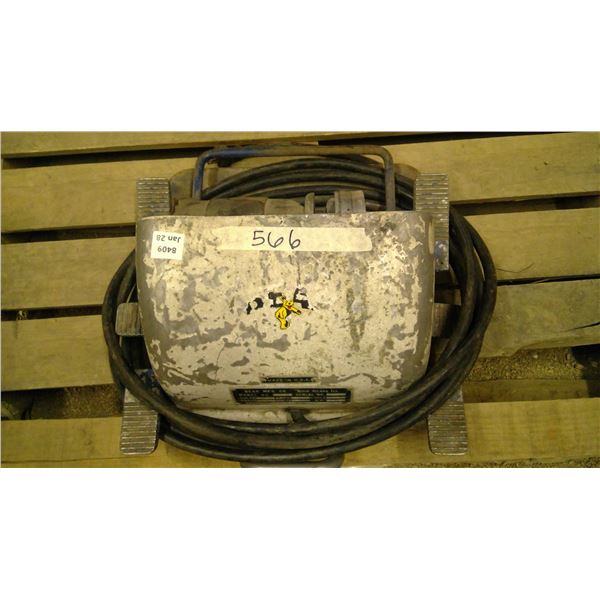 Vintage BEAR on car wheel balancer ( missing pieces motor works)