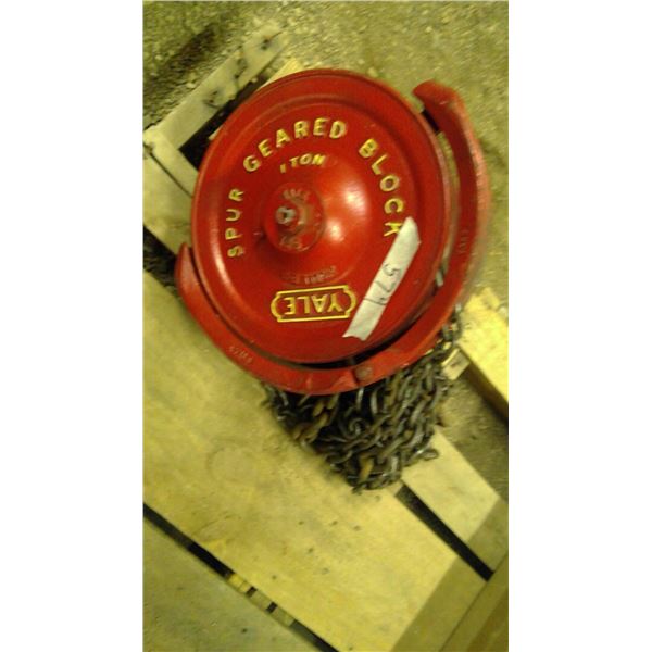 1 ton YALE  chain hoist
